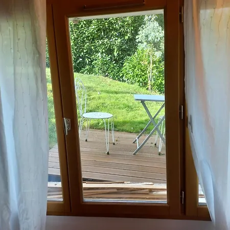 De L'orme Apartment *